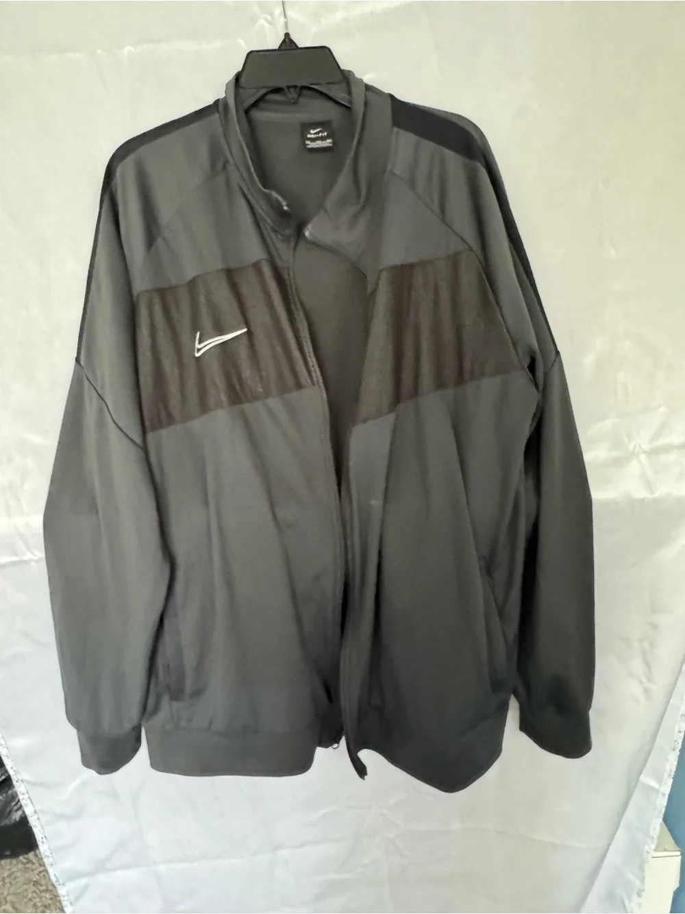 Nike Black Men's Lightweight Zip-Front Jacket